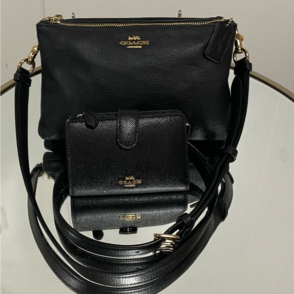 Coach Double Zip Black Crossbody & Wallet Set - Picture 1 of 14